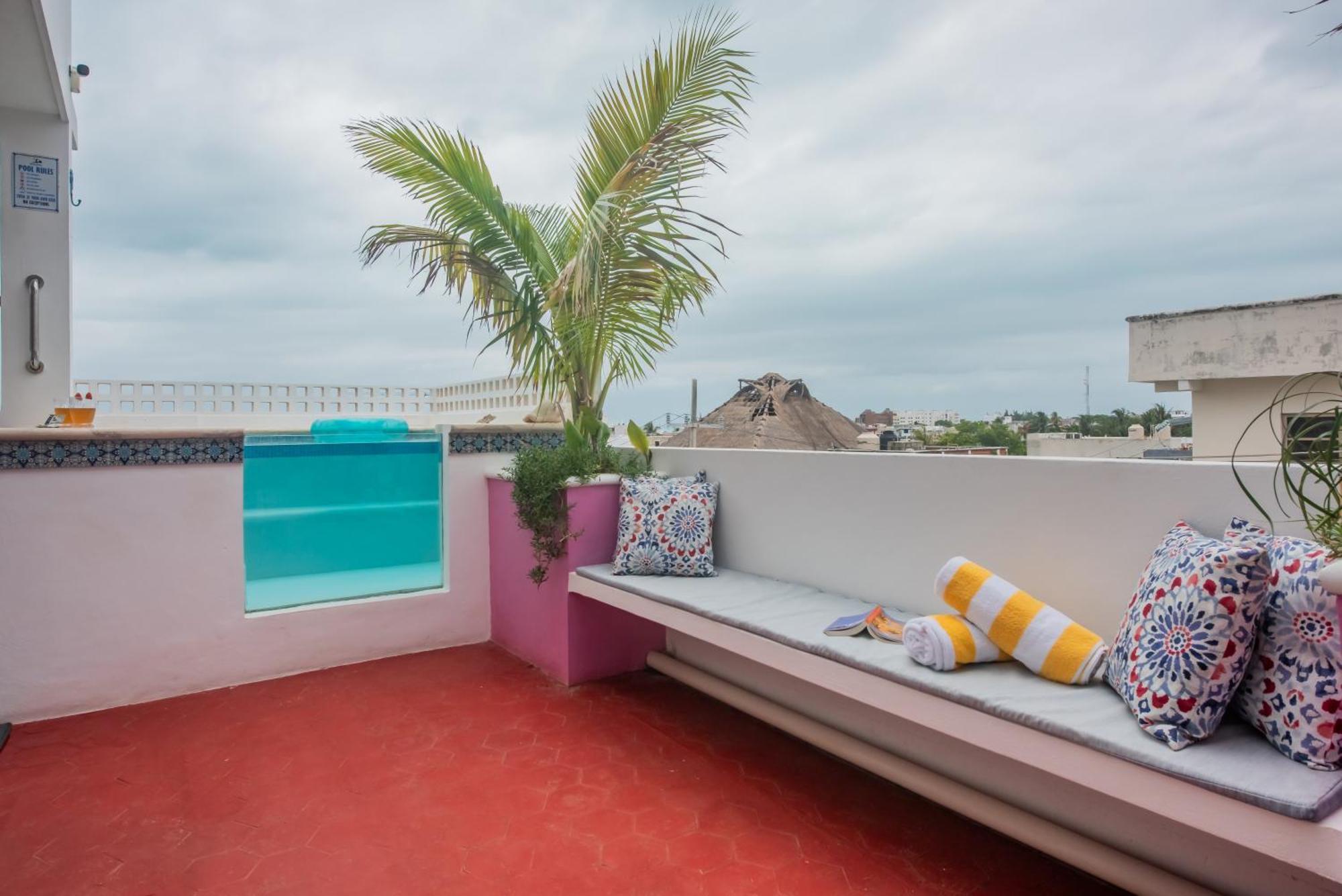 Elegant Private By A Pool Apartamento